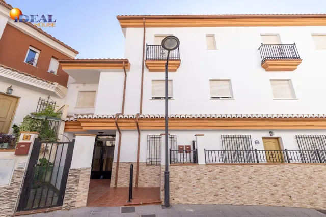 Piso de 2 dormitorios con vistas a la montaña en Güéjar Sierra – Granada — 31
