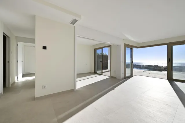 Luxury Ground-Floor Apartment with Private Infinity Pool & Sea Views near Calanova Golf — 16