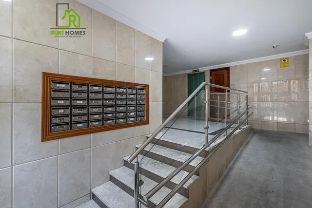Piso reformado junto avenida cadiz — 32