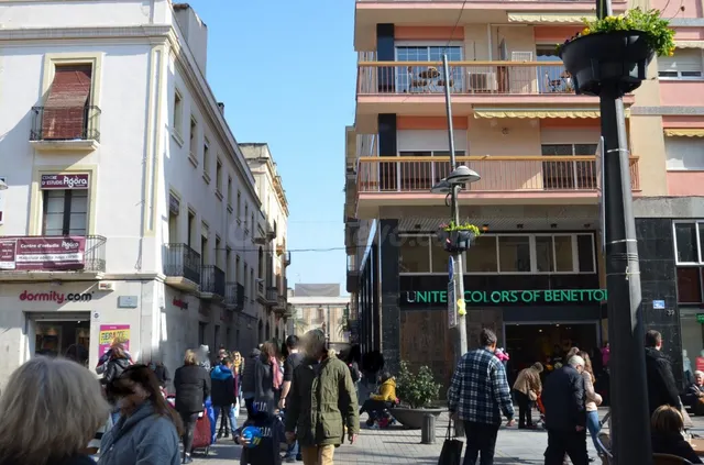 Local comercial esquinero Rambla Vilanova i la Geltrú