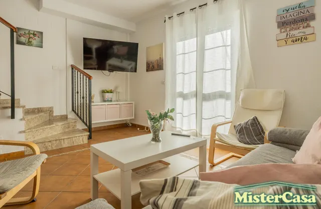 Exclusiva !!casa adosada en esquina con patio privado, piscina y aparcamiento propio en costa ballena, Rota — 6