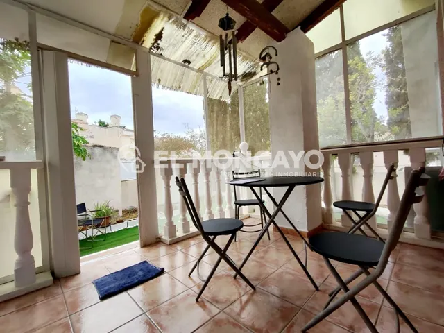 Fantástico chalet adosado a escasos metros del exclusivo cam - foto 2