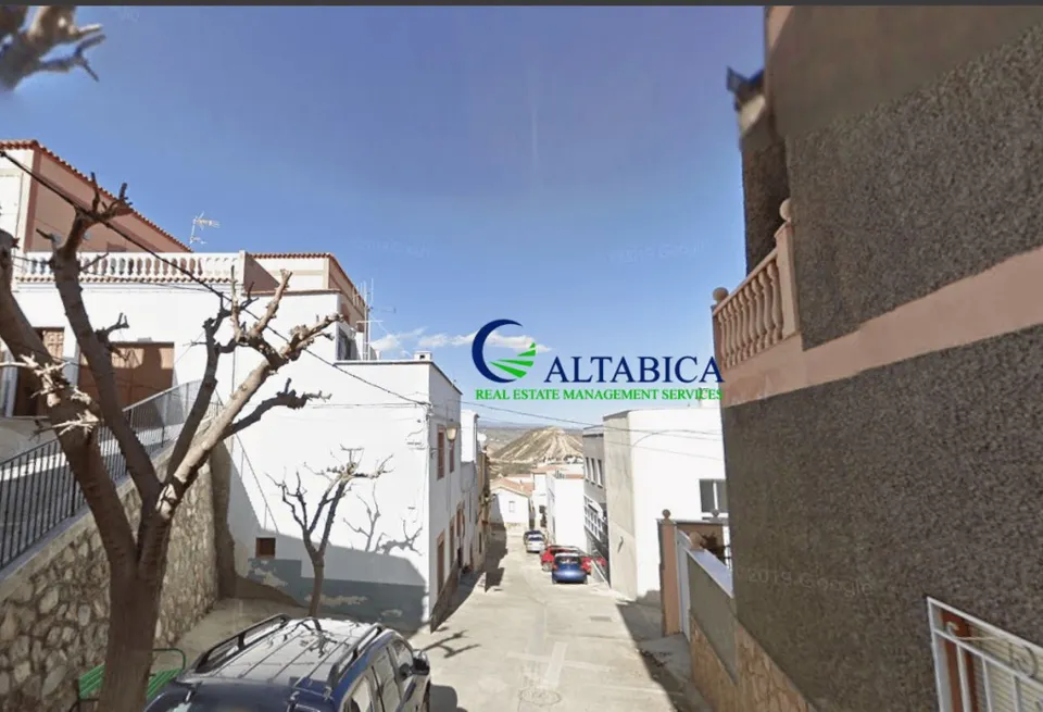 Casa-Chalet en Venta en Huecija Almería