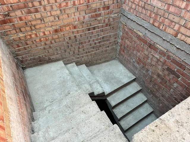 Edificio para terminar — 21