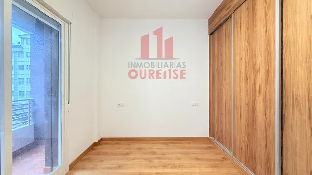 VIVIENDA REFORMADA INTEGRALMENTE EN LA ZONA DE A PONTE — 12
