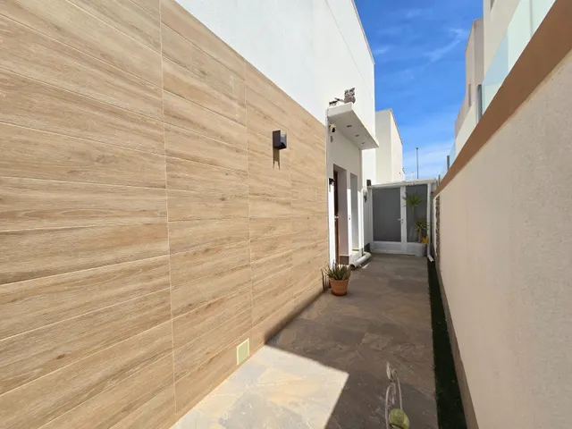 Villa 3 habitaciones 111m² en venta - Zona Pueblo — 32