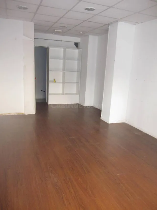 Local comercial en alquiler