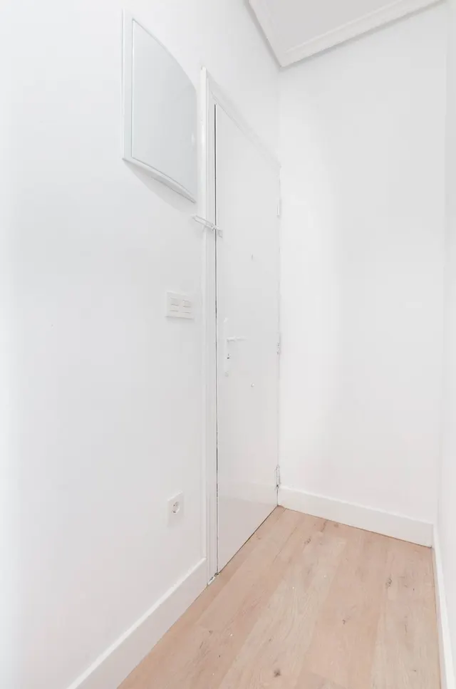 Bajo reformado con terraza privada de 30 m2 orientada al sur en Avilés — 12