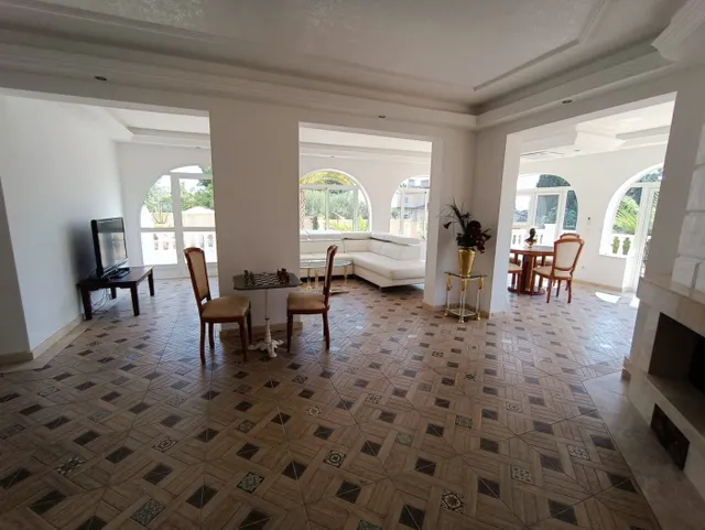 MAGNIFICO CHALET — 28