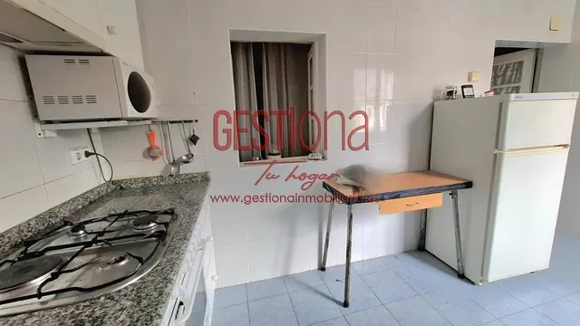 CASA PARA REFORMAR EN EL CENTRO DE RAMALES DE LA VICTORIA. — 24