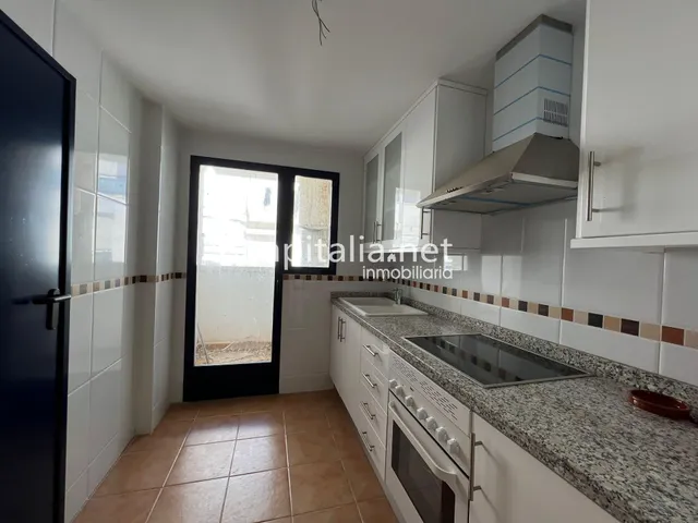 Apartamento a la venta en la playa de Gandia — 25