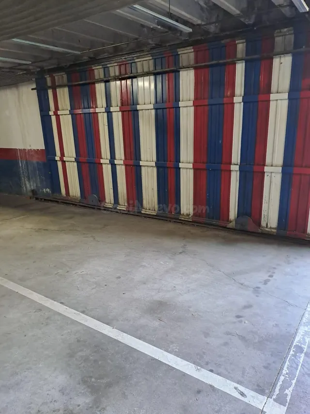 Plaza de garaje en alquiler en Calle Los Trigales - foto 4