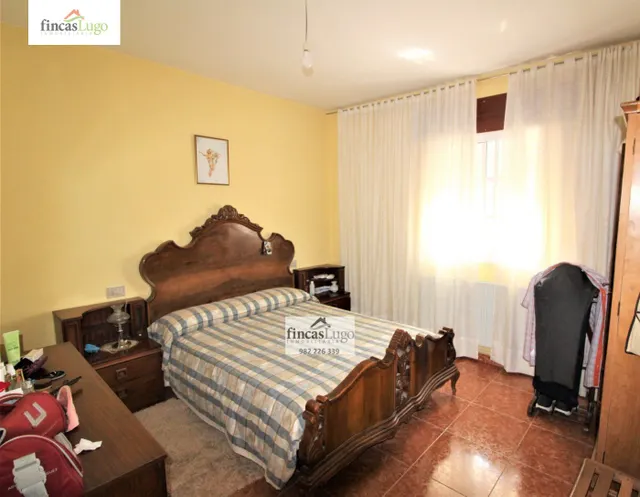 2 CASAS DE PIEDRA EN O CORGO — 18