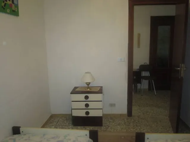 SE VENDE AMPLIA CASA EN GRAJAL DE LA RIBERA.7 HAB., SALÓN, COCINA, 2 BAÑOS, PARCELA 890 M2, COCHERA — 29
