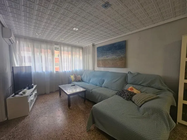 Piso 3 habitaciones, baño y aseo en Valencia — 14