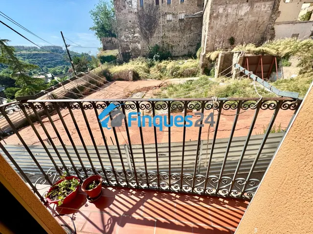 OPORTUNIDAD ÚNICA EN EL CENTRO DE MANRESA – IDEAL INVERSORES - foto 5