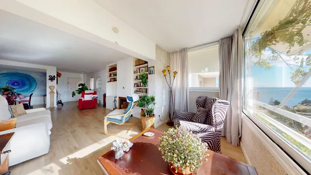 Amplio piso con vistas al mar en Cas Català a 100 m de la playa — 9