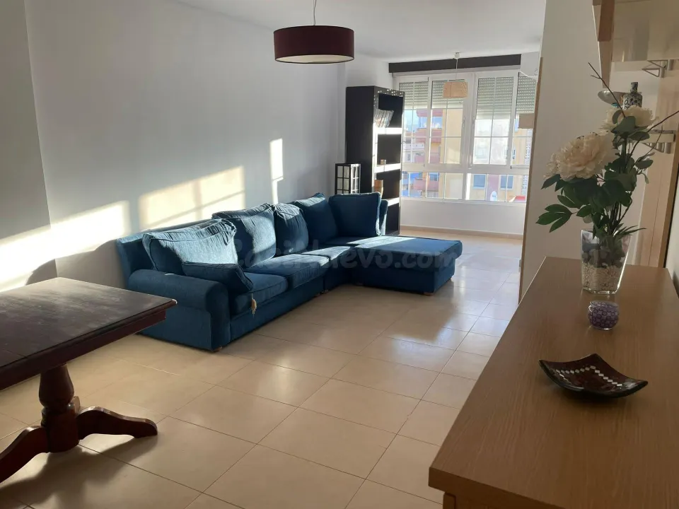 Vivienda de 4 dormitorios en zona politécnica