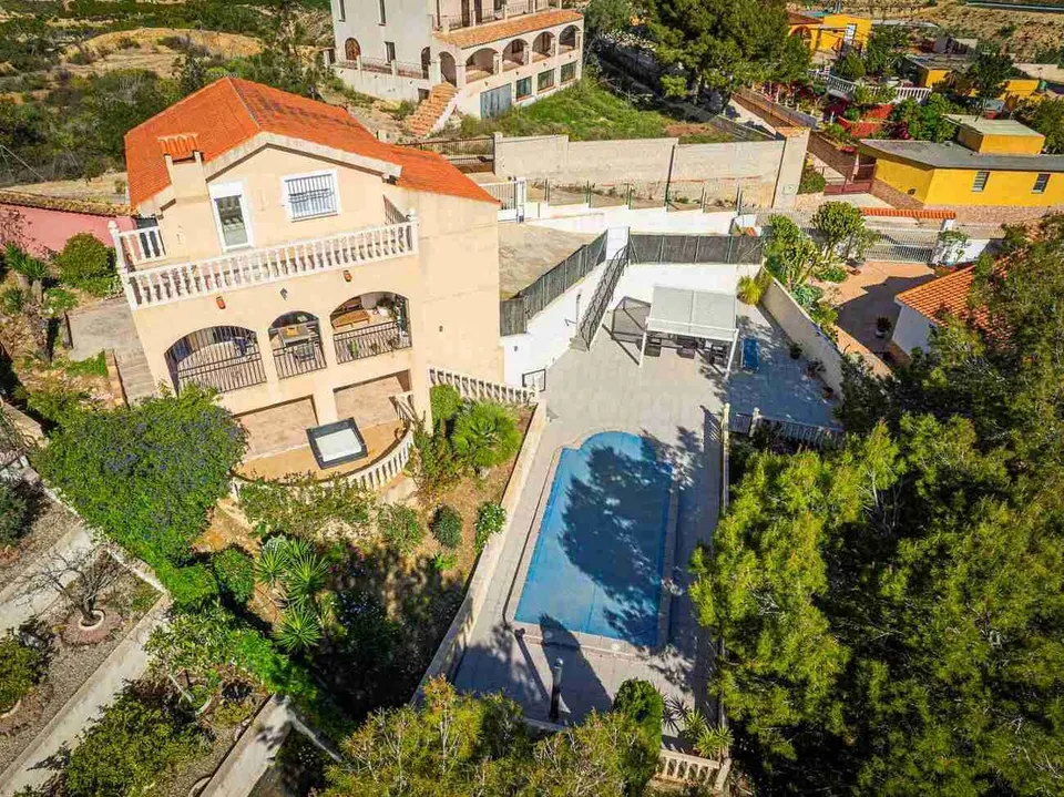 Villa 4 habitaciones 134m² en venta - Cañadas de San Pedro