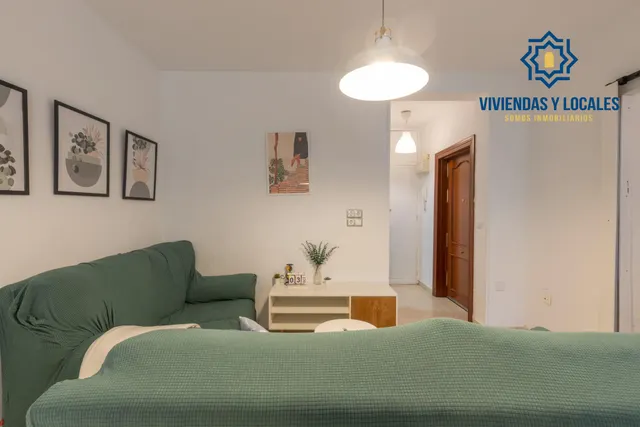 Piso ideal para inversión con alta rentabilidad junto a facultades de  Cartuja en Granada — 19