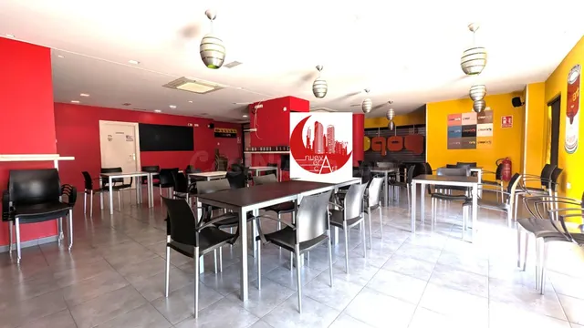 ¡BAR EN VENTA EN PERFECTAS CONDICIONES EN EL GARBANZAL! — 2