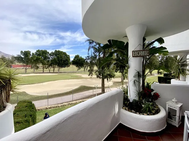 Apartamento 2 habitaciones 136m² en venta - Riviera del sol - foto 2