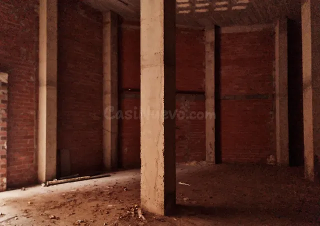 LOCAL COMERCIAL DE 1.584 m2 EN VILA-REAL - foto 5