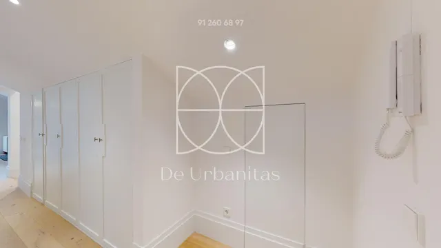 Piso 2 habitaciones 122m² en venta - Cortes — 27