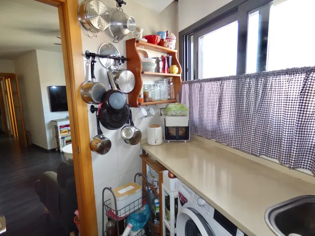 ¡Espacioso Piso en el Corazón de Palafolls por solo €248,000! ✨ — 7