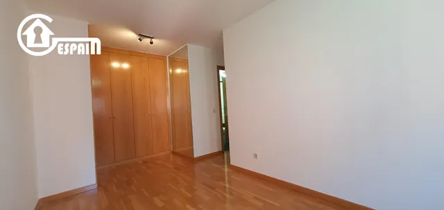 Gespain actividades inmobiliarias ofrece vivienda en venta en zona av. de los poblados — 39