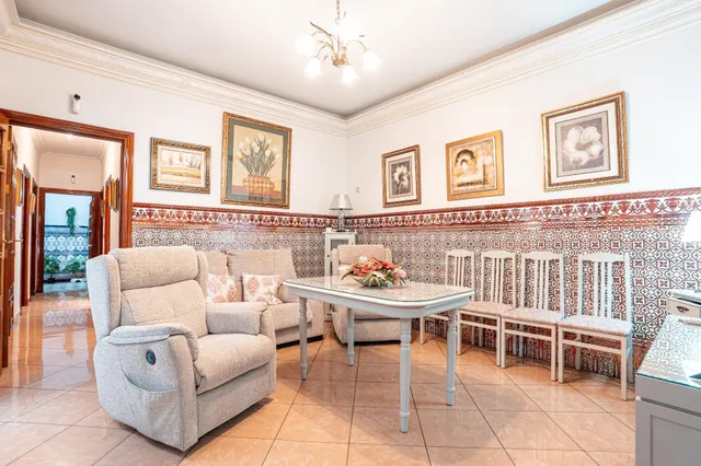 Espectacular vivienda de más de 200 m2 con 4 dormitorios, 3 baños y gran azotea — 5