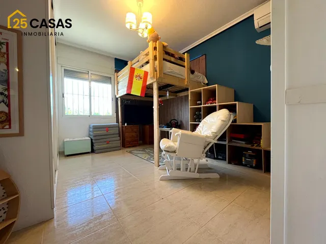 Chalet en Dolores con piscina climatizada, casa de invitados, paneles solares y mucho más — 27