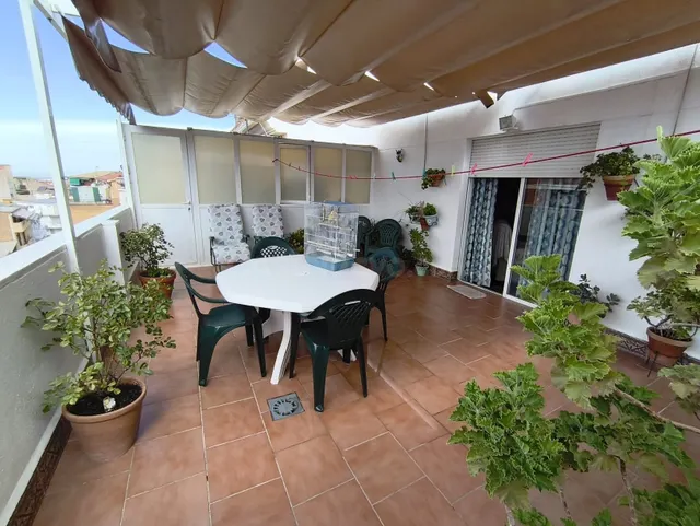 Ático 2 habitaciones 102m² en venta - Zona metropolitana