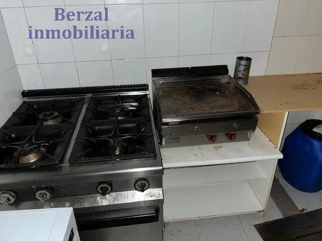 Casa en Ezcaray con bar y apartamentos turísticos — 12