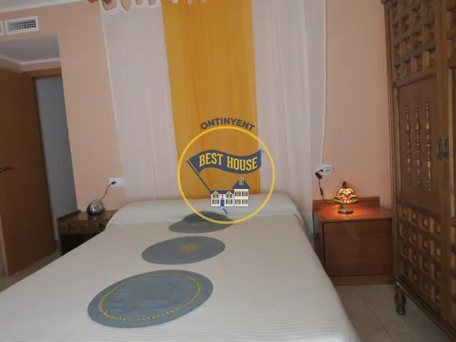 PRIMER PISO SIN ASCENSOR Y LOCAL PLANTA BAJA A LA VENTA EN AIELO DE MALFERIT — 27