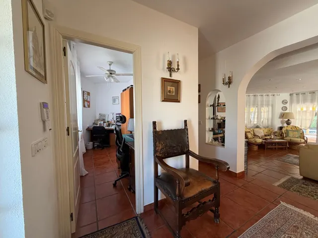 Chalet de lujo en Cabo Roig con 5 hab 5 baños picina propia chalet estilo americano — 19