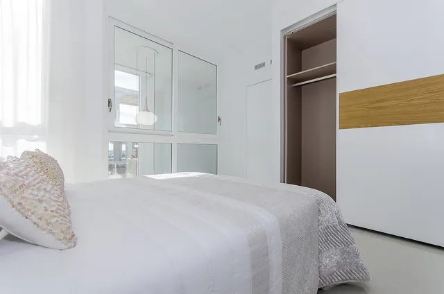 VILLA Nº 49, LAGUNA AZUL, EN CIUDAD QUESADA (KRLAG-49) — 28