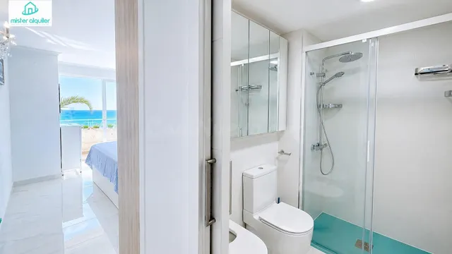 EXCLUSIVA VIVIENDA EN PRIMERA LÍNEA DE LA PLAYA DE SAN JUAN, CON JACUZZI Y VISTAS FRONTALES AL MAR — 22