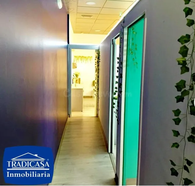 ¡EXCELENTE LOCAL COMERCIAL EN VENTA EN EL CENTRO DE CÁDIZ! — 5