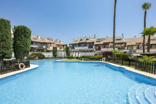 Adosado 4 habitaciones 334m² en venta - Marbella — 5