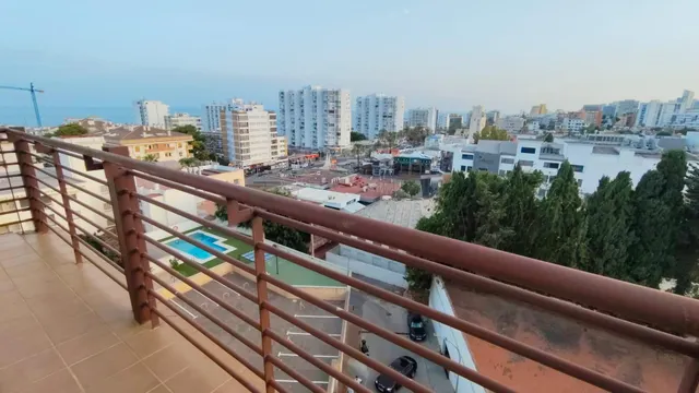 Ático dúplex con vistas panorámicas en benamádena — 30