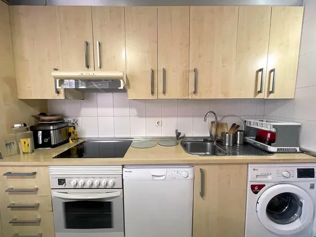 ¡ESTUDIANTES! HABITACIONCON BAÑO PRIVADO EN CHALET A COMPARTIR EN VILLANUEVA DE LA CAÑADA — 14