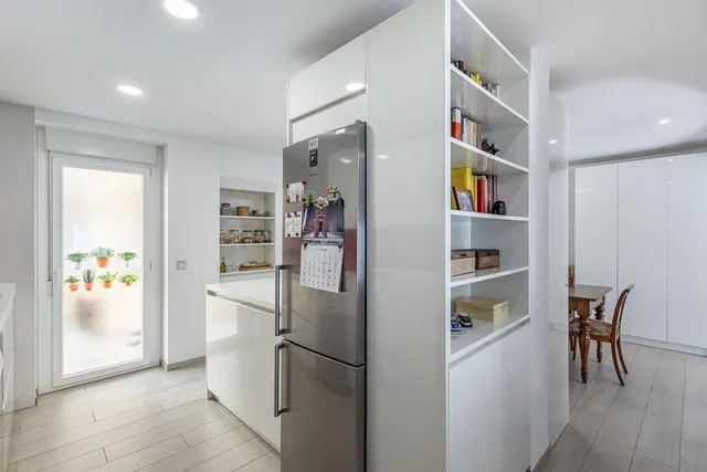 PISO COMPLETAMENTE REFORMADO EN CALLE RECOGIDAS — 14