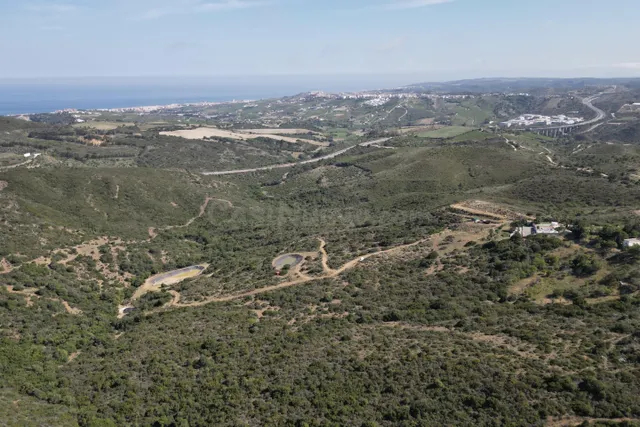 Terreno rural en venta - Doña Julia Golf - foto 4