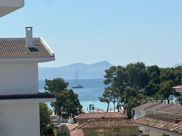 Oportunidad de inversión: ático con terraza y vistas al mar  - foto 4