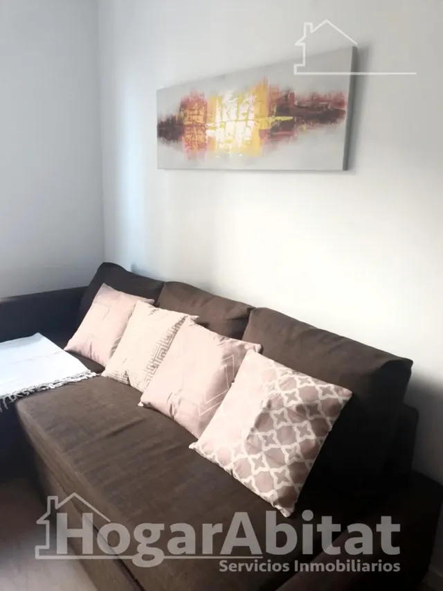 Seminuevo y ubicación céntrica en este moderno piso exterior con garaje y trastero — 15