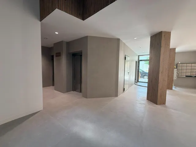 Espectacular piso a estrenar con 2 habitaciones, 2 baños y balcón. — 5