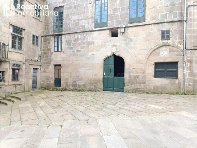 Piso amplísimo en edificio histórico - foto 5