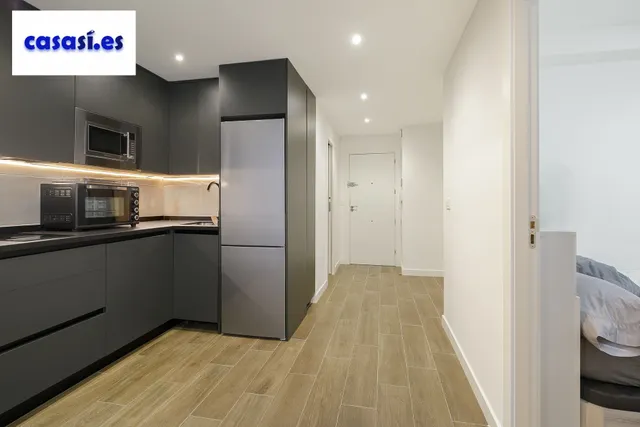Apartamento reformado en ubicación privilegiada - foto 2