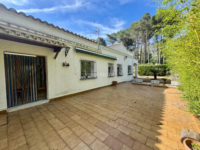 ESPECTACULAR CHALET EN LA DROVA — 18